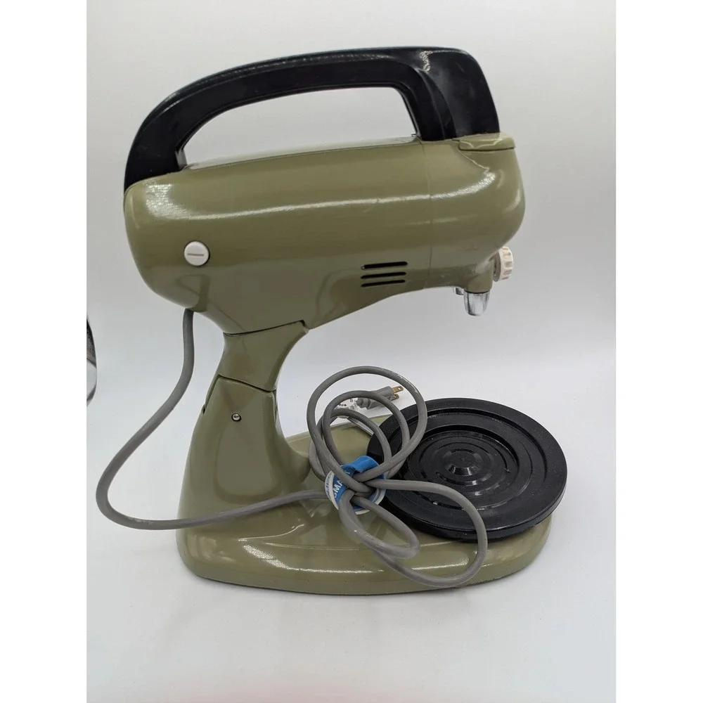 Vintage Hamilton Beach Scovill Avocado Green 10 Speed Stand Mixer MCM 1970s